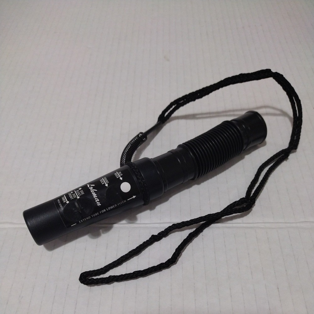 Vintage Lohman Deer Call Bleat Grunt Buck Doe Fawn Hunting Handheld Plastic